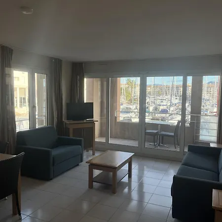 Cap Hermes 107 Magnifique Vue Port 3 Pers *