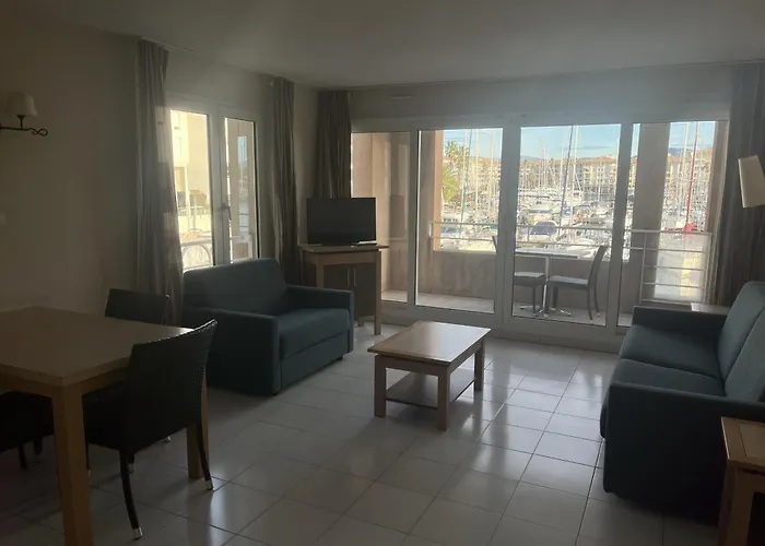 Cap Hermes 107 Magnifique Vue Port 3 Pers Fréjus
