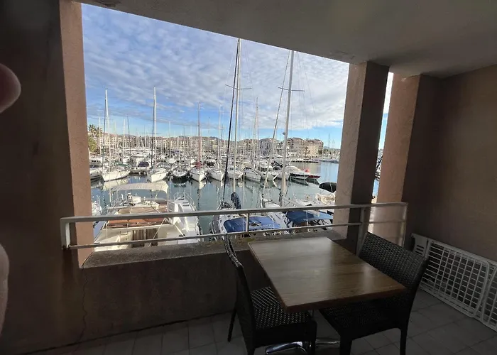 Apartment Cap Hermes 107 Magnifique Vue Port 3 Pers *